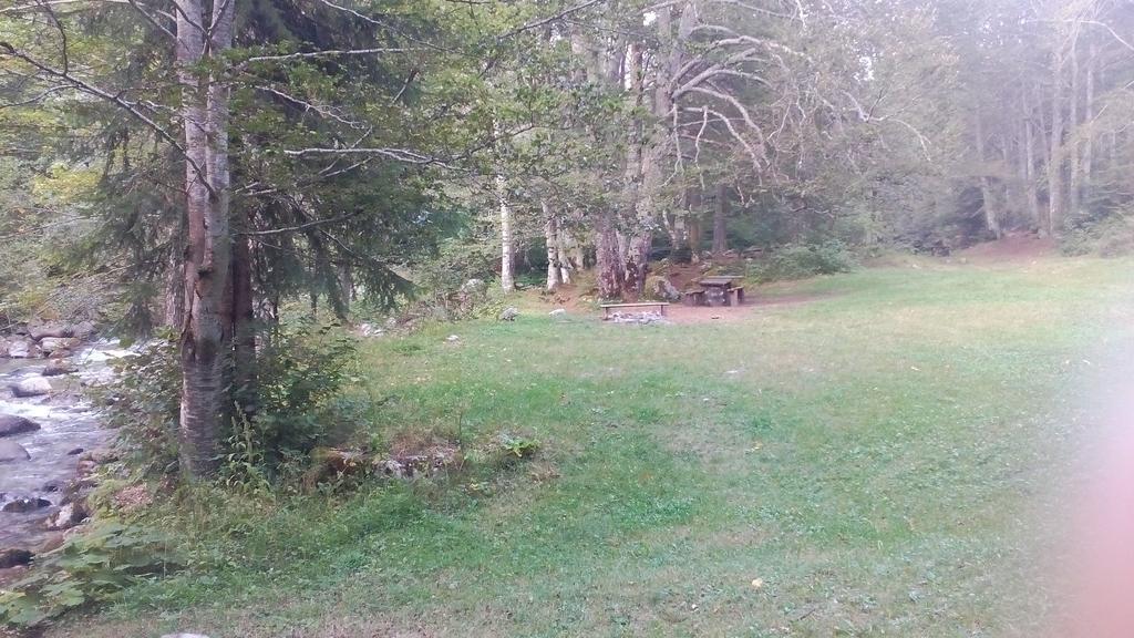 Отель Camping Bor Rila Monastery Экстерьер фото